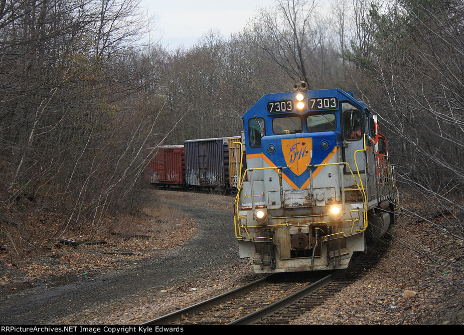 CP GP38-2 #7303 on D11-25